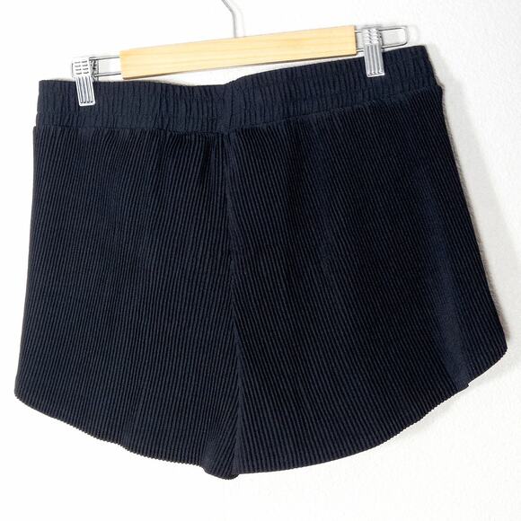 All In Motion Black Athletic Running Shorts Size M Lightweight Lined - Picture 2 of 7